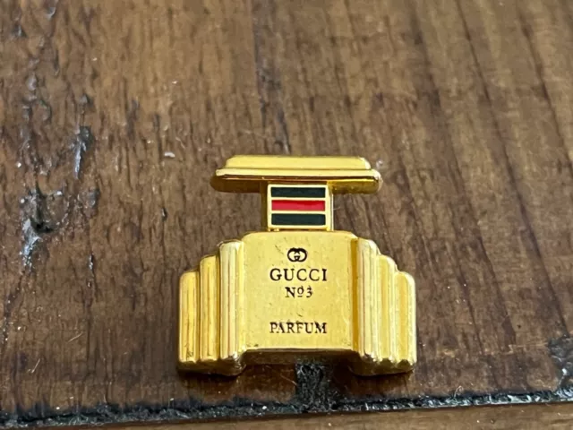 Pins  Pin's Parfum Perfume Gucci Mode Luxe