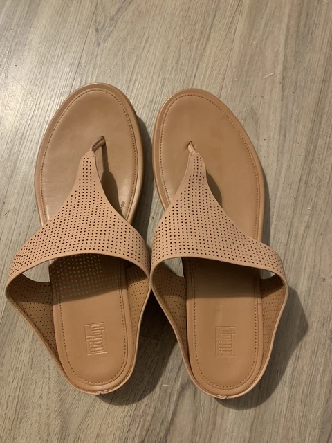 FitFlop - Banda - SupercomFF™ Cushioned' Perforated Leather Thong Sandals - Tan