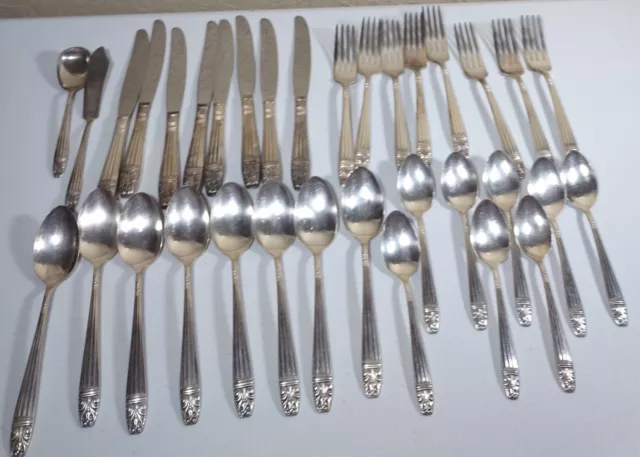 Harmony House Danish Queen Silver-plate Flatware Lot of 39 Pieces Tarnish