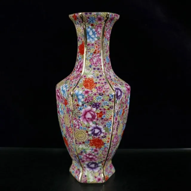 Chinese Vintage Famille Rose Porcelain Exquisite Vase Home Decoration Rare