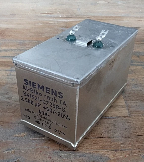 1x SIEMENS B41531-C73258-S  Al-Elko rauh KONDENSATOR 40 V  2500 µF  NOS