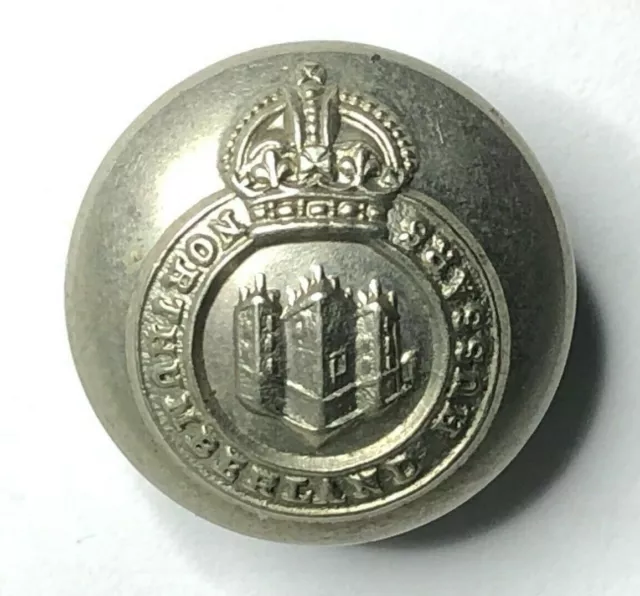 WW2 Northumberland Hussars Button 18 mm Birmingham Buttons Limited