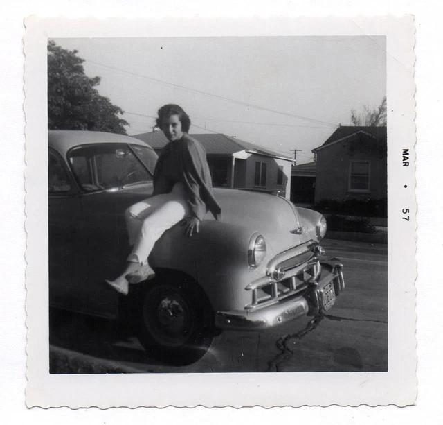 ANTIQUE PHOTO American Auto Car USA Portrait circa 1957 Woman