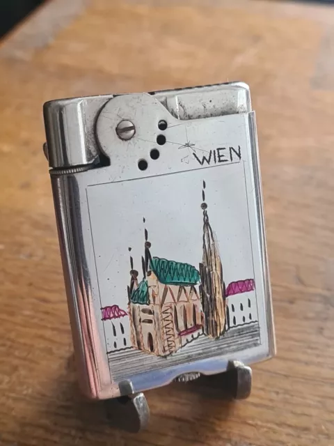 Ancien Briquet Essence WIFEU Made In Austria