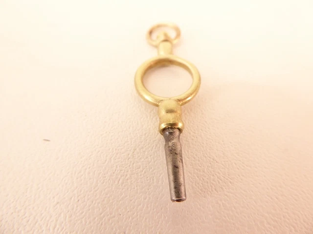 BELLE ANCIENNE CLEF De Montre Coq Ouvragee Debut 19 Eme EUR 15,00