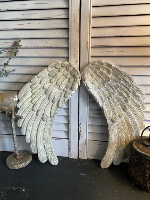 Wall Mounted Off White Distressed Angel Wings