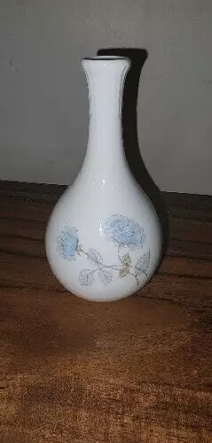 Wedgwood Ice Rose Floral Bud Vase Size H13.5cm By W8cm