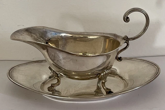 VINTAGE BIRKS STERLING SILVER PAW FOOTED SAUCE GRAVY 5" BOAT W/ UNDER PLATE 128g