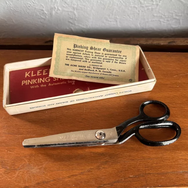 Vintage Kleencut Pinking Shears Scissors No. 180 in Original Box LS