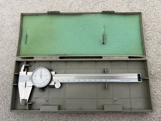 Genuine Mitutoyo 150mm Dial Vernier Caliper 505-633/0.05mm