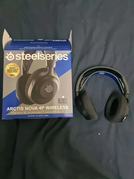 wireless headphones with microphone