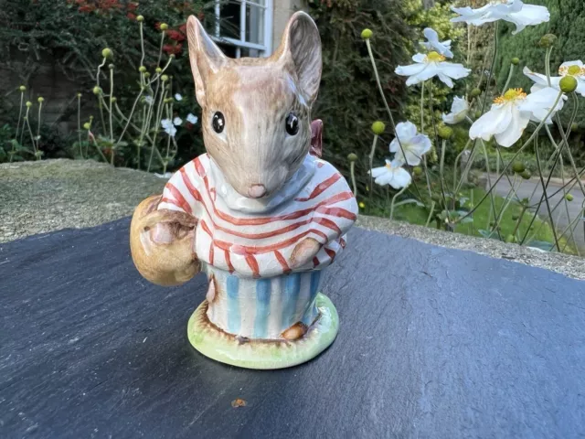 Beswick Beatrix Potters ‘Mrs Tittlemouse’ Porcelain Figurine F.Warne & Co Ltd