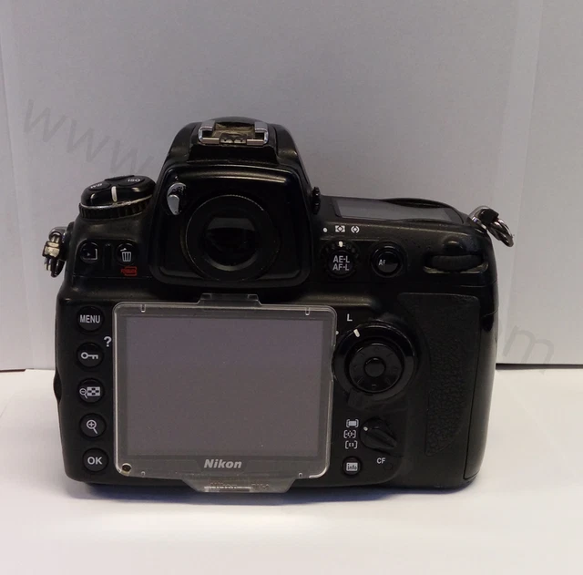 Nikon D700 12.1 MP Digital SLR Camera - Black - Body Only - very good 2