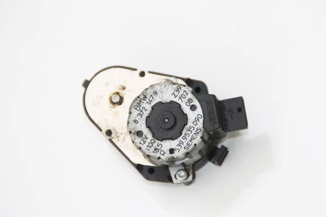Attuatore riscaldamento BMW 528i Serie 5 Touring E39 83721479 Siemens 539.9535.090 08-199
