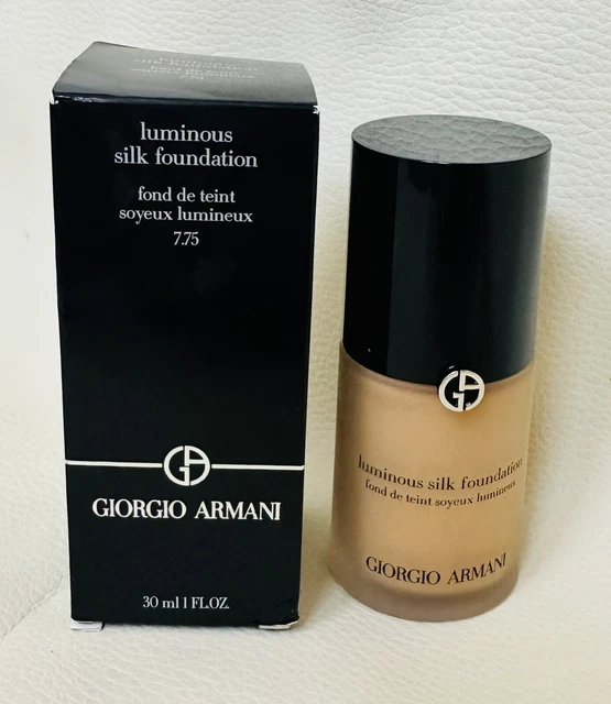 Giorgio Armani Fondotinta Luminoso Seta Perfect Glow Impeccabile 7,75 30ml