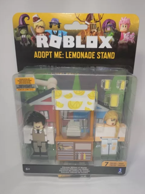 Roblox Toy Celebrity Collection Adopt Me Backyard BBQ 4 Figure Pack 13  Pieces