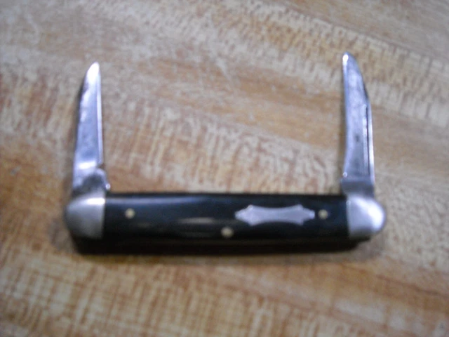 vtg. Senator Pen knife, ( Maker unknown )