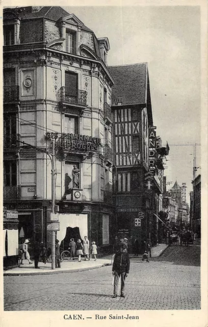 Cpa 14 Caen Rue Saint Jean