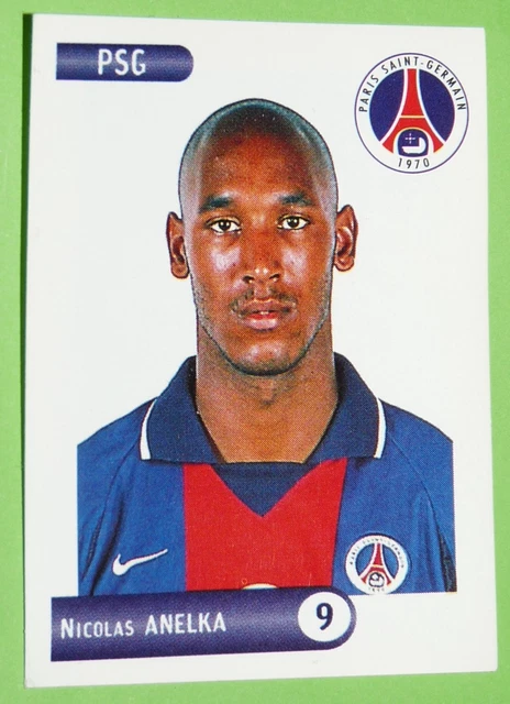 Le Paris Saint-Germain Fait Revivre Le Maillot Extérieur 2000-2001