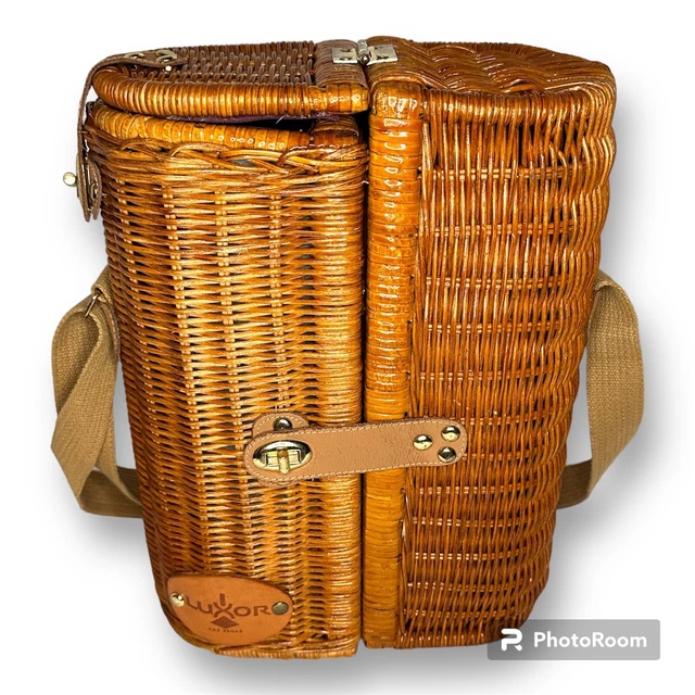 Vintage Wicker Wine Bottle Picnic Basket Rattan Barrel Purse Luxor Las Vegas