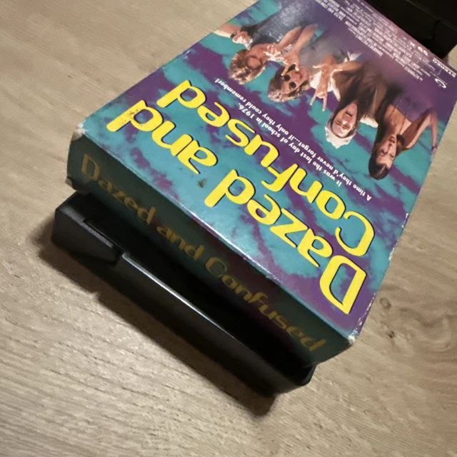 DAZED AND CONFUSED (VHS, 1994) Matthew McConaughey, Joey Lauren Adams £