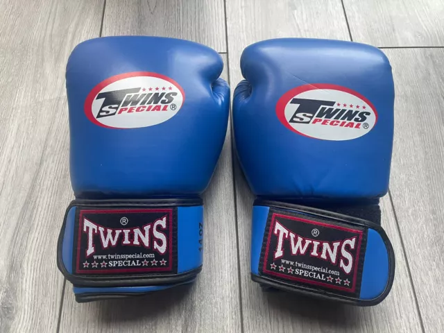 Twins Special Boxing Gloves Blue 14Oz Muay Thai Boxing MMA