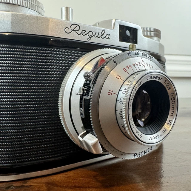 新品 ED 14-42ｍｍ F3.5-5.6 EZ シルバー 24/8購入 35mm Cameras, Vintage Cameras, Vintage Movie & Photography