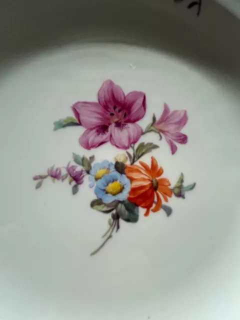 Antique KPM Royal Berlin Cabinet Plate Hand Painted Flowers. 2