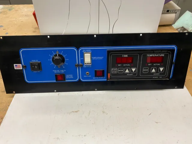 Oven panel Watlow 700 Temperature Controller VR201 H195-200 SHLD-0700-0001