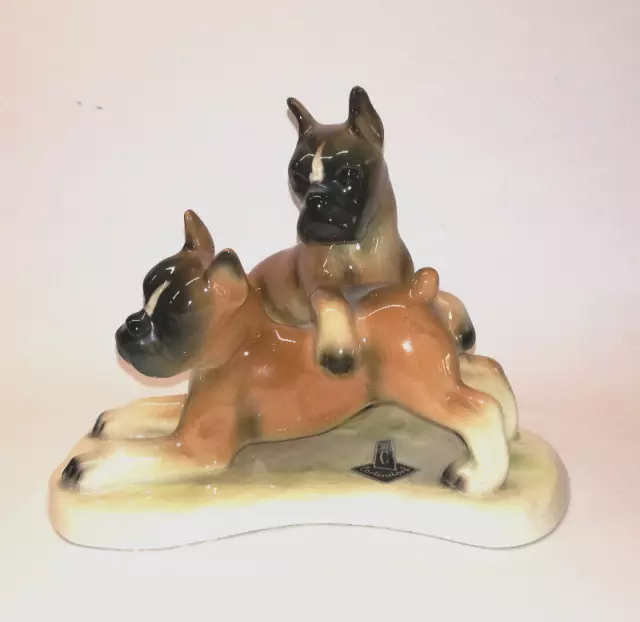 Cortendorf Keramik, Porzellan Hundefigur „ Spielende Boxerwelpen " 50/60er Jahre