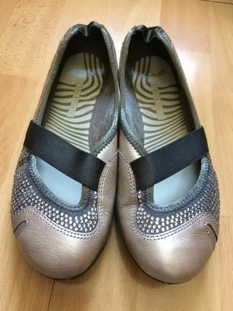 Clarks idyllic pump silver outlet