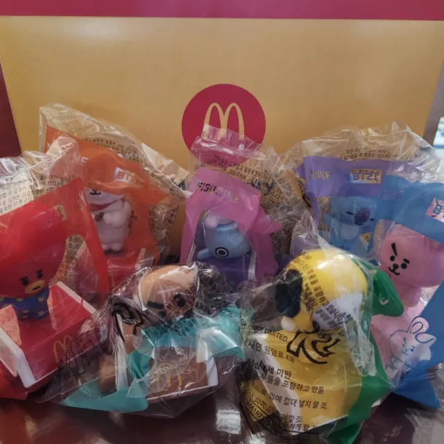 BT21 BTS x Mcdonalds BT21 Figure official COOKY CHIMMY MANG TATA SHOOKY RJ KOYA