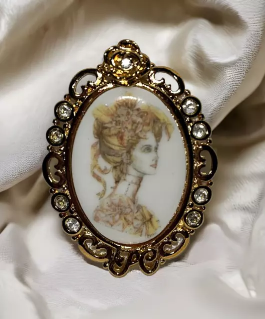 Vintage Lady Portrait Victorian Golden Gold Cameo Enamel Rhinestone Pin Brooch