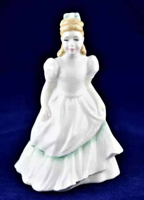 🤍ROYAL DOULTON Porcelain Figurine~KERRY~HN 3461 Bone China England Vintage