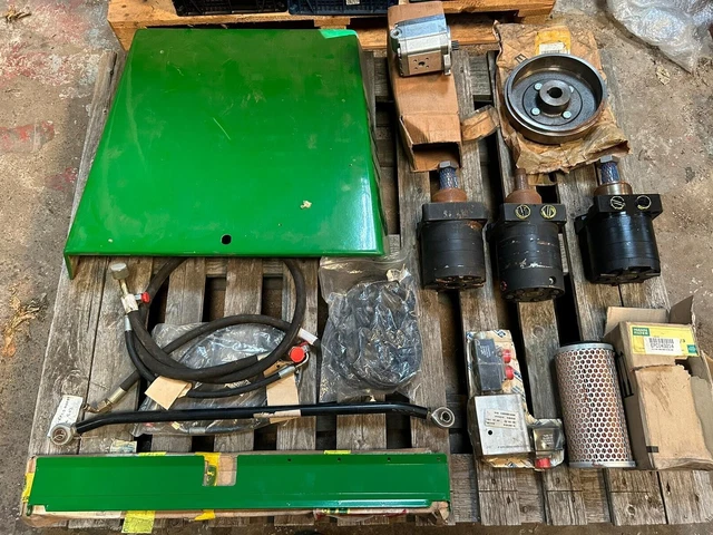 John deere 2025 auc13429