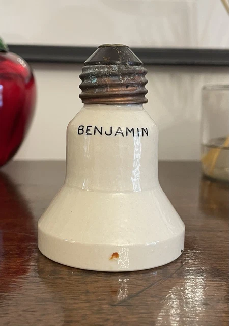 VINTAGE BENJAMIN PORCELAIN Light Socket/Lamp Holder. Made In England ...