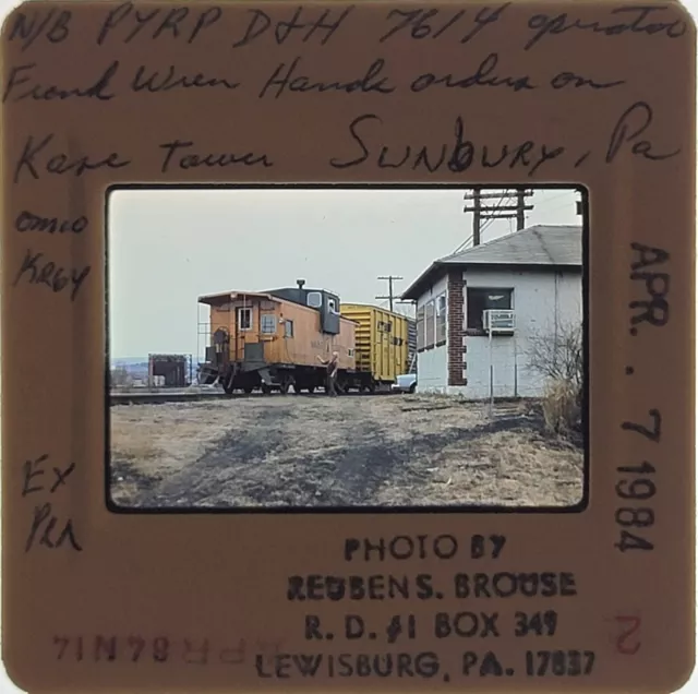 Handing Up Orders at Conrail Kase Tower Sunbury PA 1984Original Kodachrome Slide