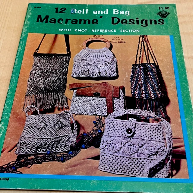 1971 - De colección - 12 cinturones y bolsa - Cartera Boho Macrame Designs Libro de patrones