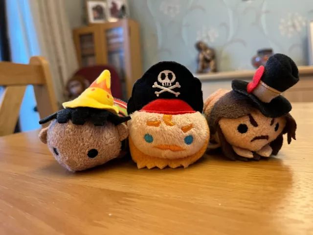 Small World  Disney Parks Exclusive 3 x Tsum Tsum's no card tags