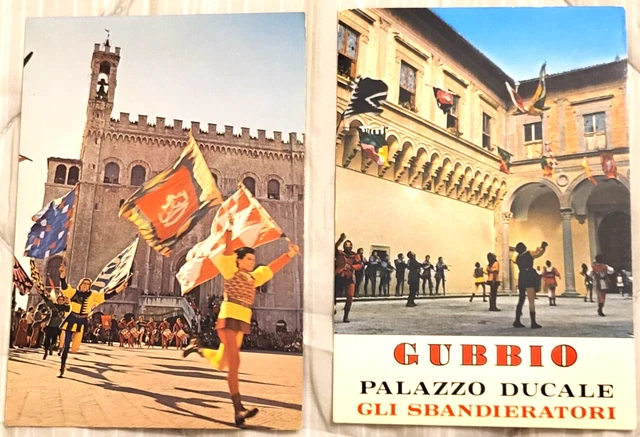 2 CARTOLINE DI GUBBIO - GLI SBANDIERATORI (non viaggiate)