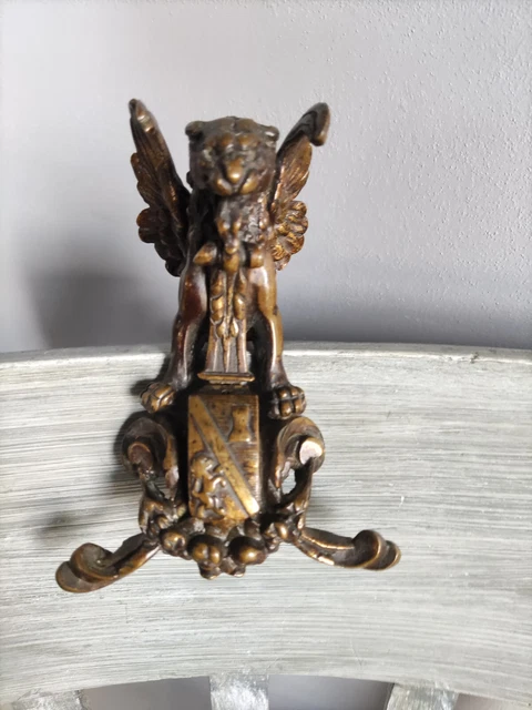 Lustre en Bronze ancien Louis XVI suspension carquois acanthes