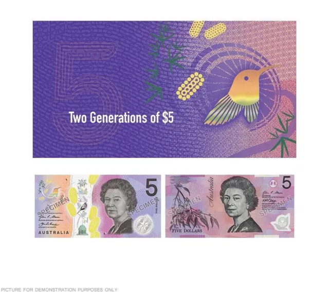 Australia Two Generations RBA $5 Banknote Folder With Queen Elizabeth 11 2 QE2