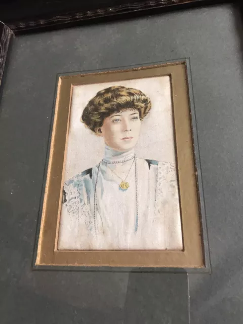 Early 20th Century Edwardian Ebonised Framed Silk Portrait Of A Lady Early 20th Century Edwardian Ebonised Framed Silk Portrait Of A Lady