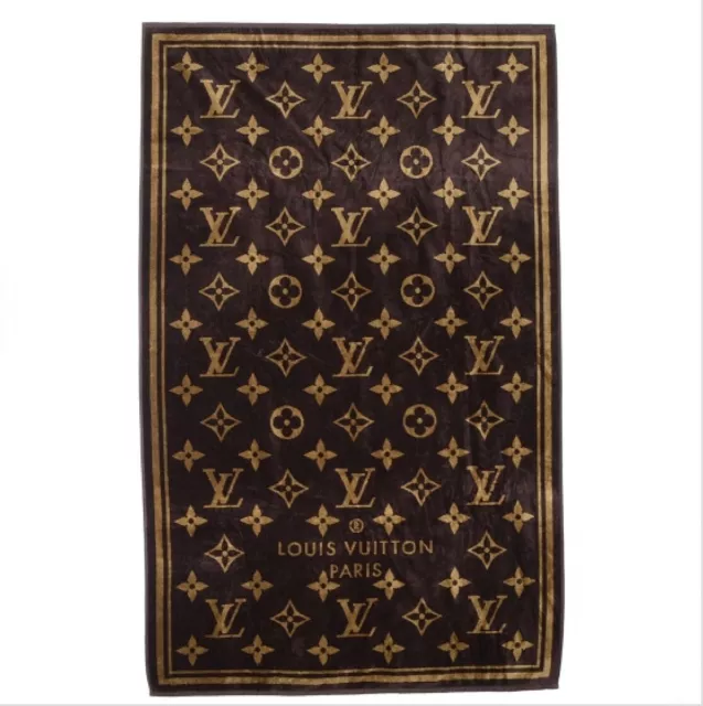 LOUIS VUITTON M72364 Monogram Dora Du Bang-Monogram-Classic Beach bath  towel