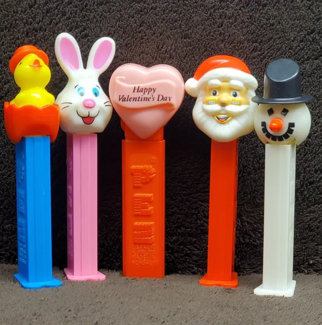 Lot Of 5 Vintage Holiday PEZ Dispensers - Easter/Christmas/Valentine's Day