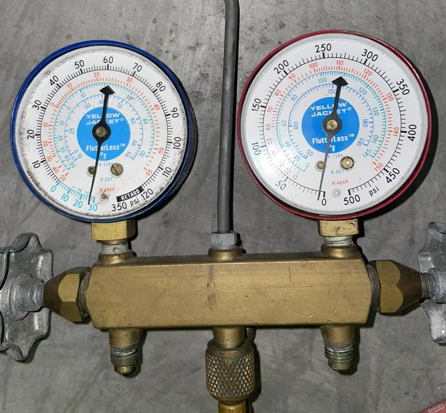 AC Test And Charging Manifold Flutterless Brass Yellow Jacket With Hoses