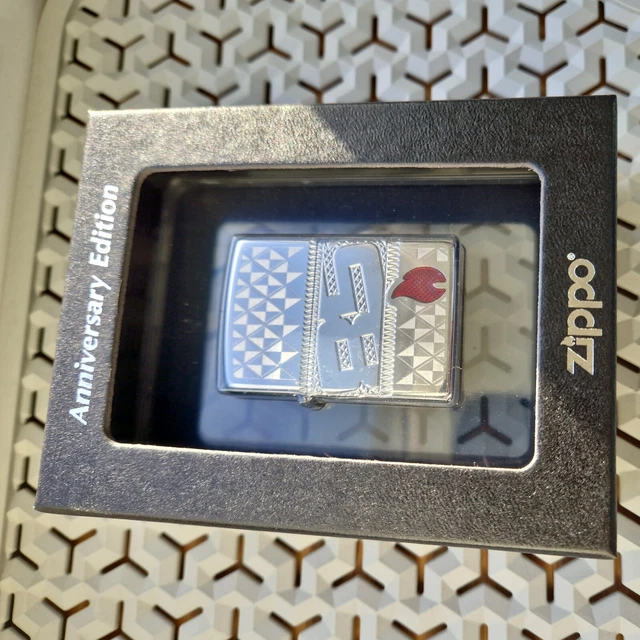 ZIPPO 70TH ANNIVERSARY 1932-2002 Friends For A Lifetime