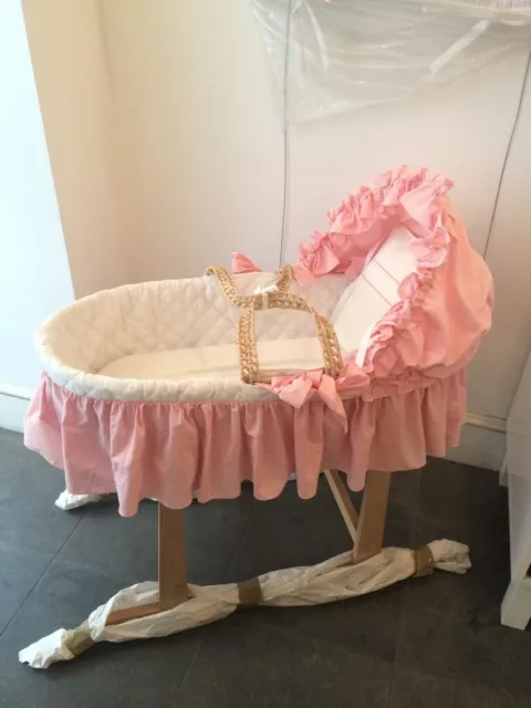 Moses Basket white quilted pique and pink gingham- includes stand Moses Basket white quilted pique and pink gingham- includes stand