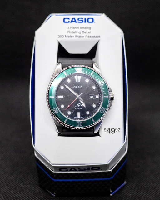 CASIO DURO GREEN Rotating Bezel Dive Watch 200M WR Black Band MDV106B