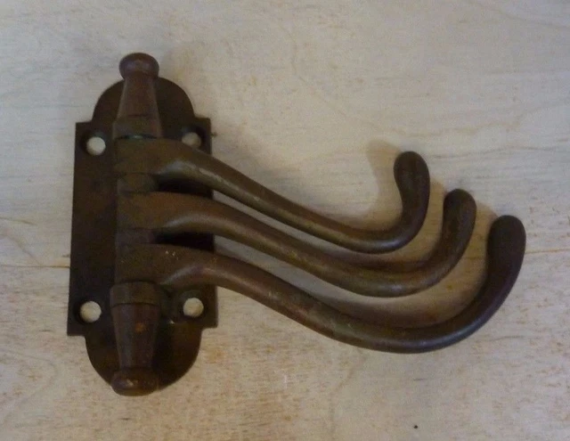 ADAMS & WESTLAKE Chicago Phila USA Antique Brass Swivel 3 Hook Bracket Hanger 8